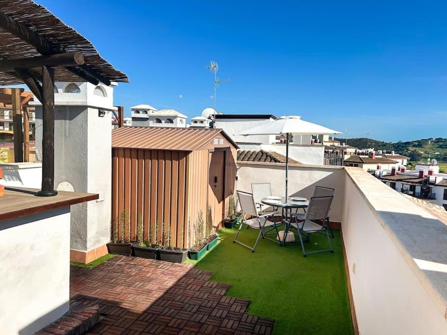 Appartamento Modern Duplex With Bbq Rooftop